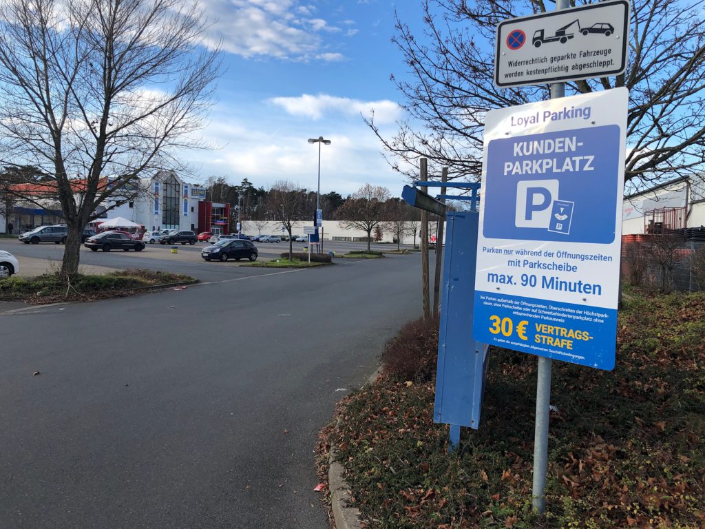 Parkscheiben-Pflicht - jetzt auch auf dem ehemaligen Praktika-Gelände ...