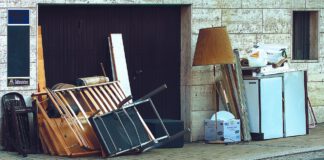 aha unterstützt Hochwasseropfer: Nasser Sperrmüll kann kostenfrei entsorgt werden