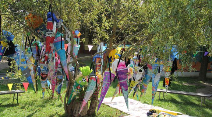 Einschulung 2024 in Garbsen: Schultüte selbst basteln oder lieber kaufen?