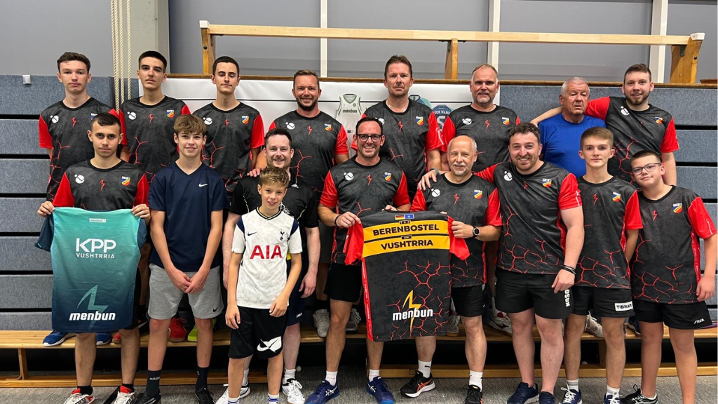 Internationale-Partnerschaft-TK-Berenbostel-begr-t-erneut-Tischtennis-Jugendnationalmannschaft-des-Kosovos