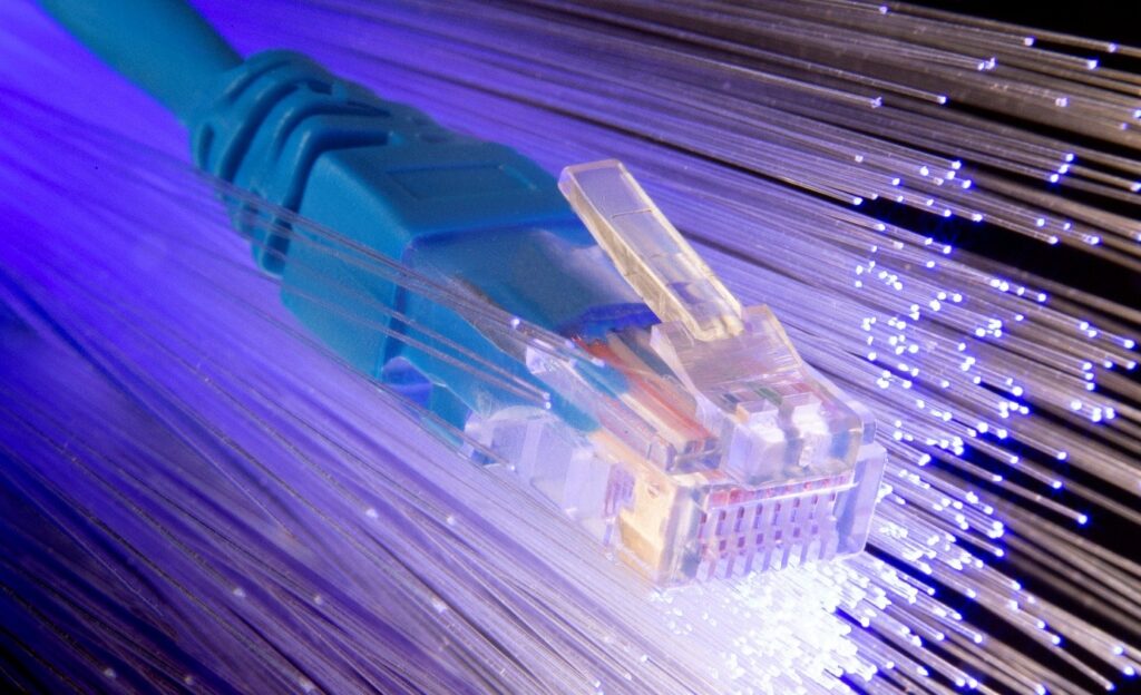 Glasfaserausbau in Garbsener Ortsteilen schreitet voran, mehr als 31.000 Haushalte und Unternehmen sollen angeschlossen werden.