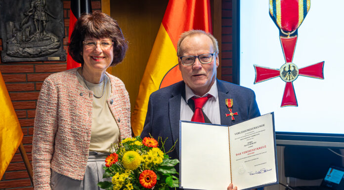 Engagierter Brandschützer und Politiker Frank Muhlert erhält Bundesverdienstkreuz für sein Wirken